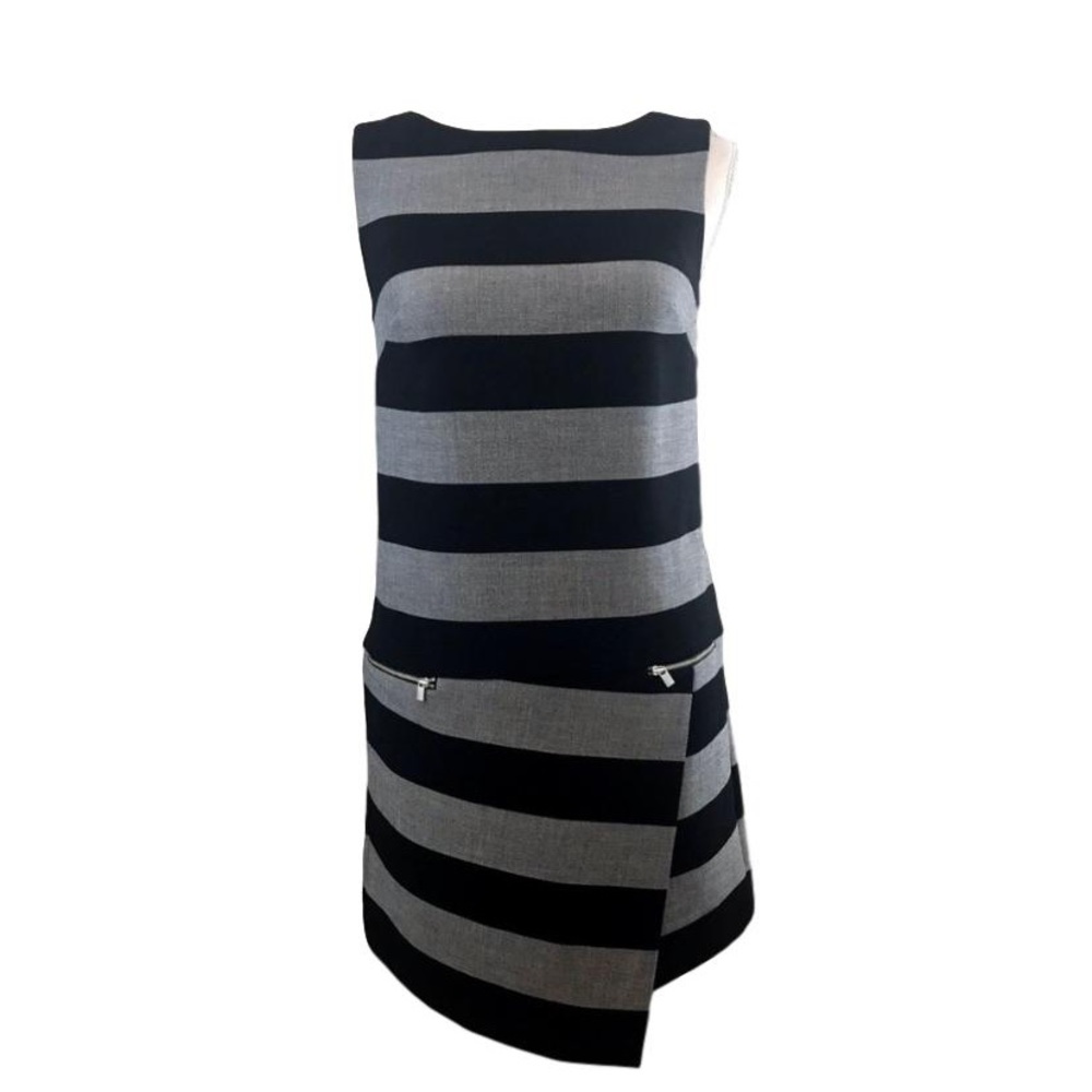 Banana Republic gray black striped shift dress